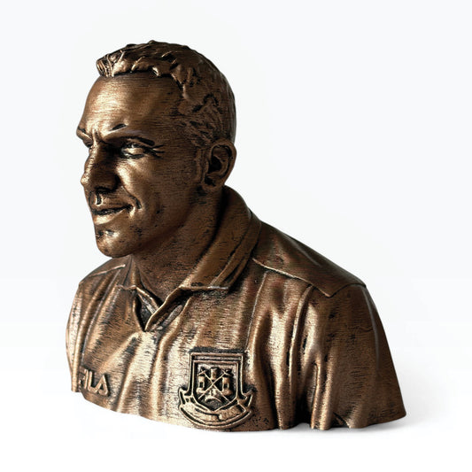 PDC-10 bespoke 3D printed football sculpture, three-quarter angle view.